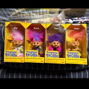 Treasure Trolls Dolls NIB